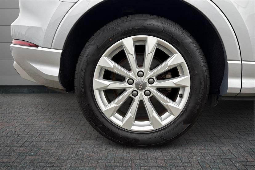 Audi Q3 35 Tfsi Sport S Tronic LT20DZD Silver #5