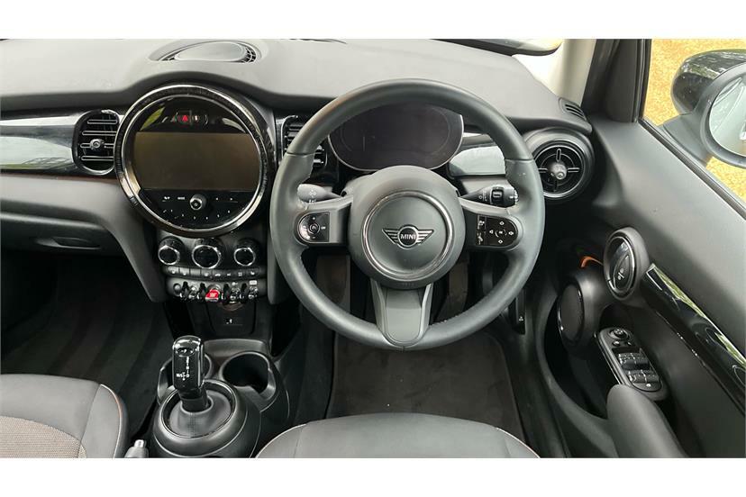 Mini Hatch 1.5 Cooper Classic Comfortnav Pack AJ73MRO Silver #5