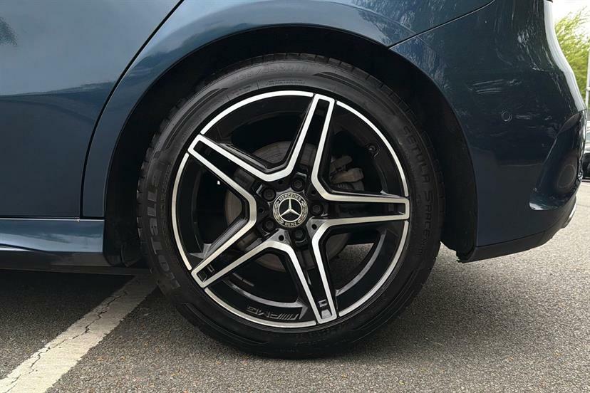 Mercedes-Benz A Class A200 Amg Line Executive KN23YVS Blue #4