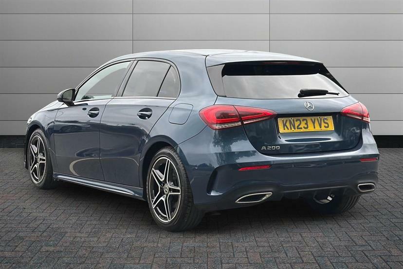 Mercedes-Benz A Class A200 Amg Line Executive KN23YVS Blue #2