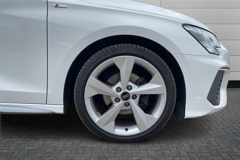 Audi A3 35 Tfsi S Line WJ24HKN White #5