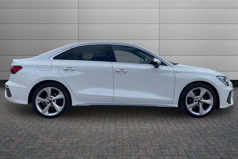 Audi A3 35 Tfsi S Line WJ24HKN White #4