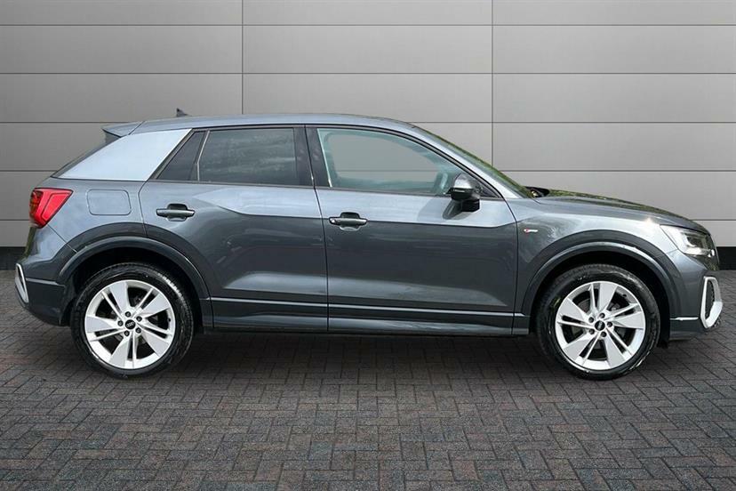 Audi Q2 35 Tfsi S Line S Tronic Grey #4