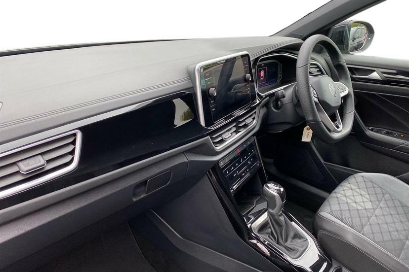Volkswagen T-Roc 1.5 Tsi R-line Dsg GL25TWK Black #2