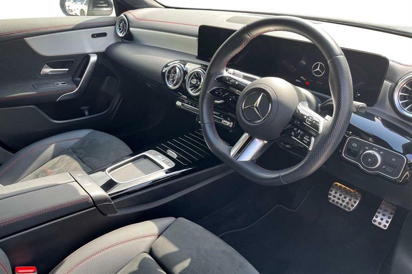 Mercedes-Benz CLA Class 250E Amg Line Executive Tip KN25HVV Black #5