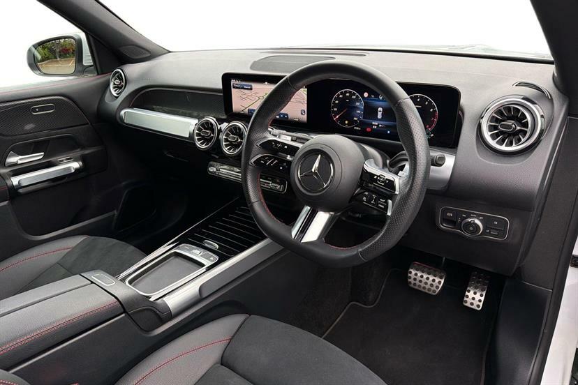 Mercedes-Benz GLB Class 200 Amg Line Premium 7G-tronic White #5