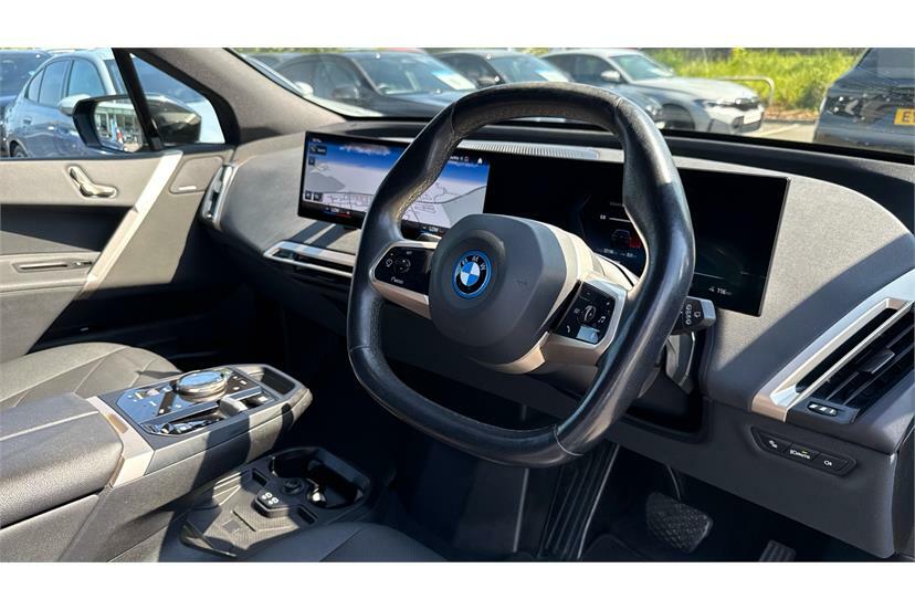 BMW iX 240Kw Xdrive40 M Sport 76.6Kwh FE22WWV Black #6