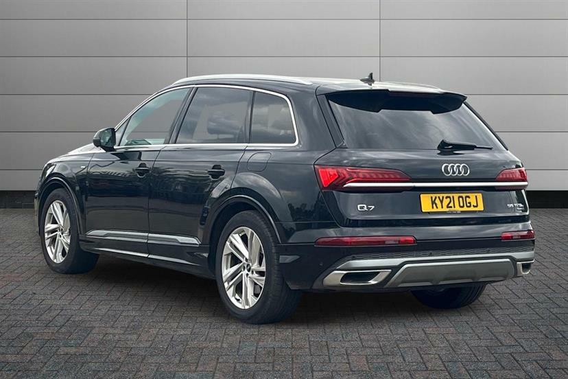 Audi Q7 55 Tfsi E Quattro S Line Tiptronic Cs Pack Black #3