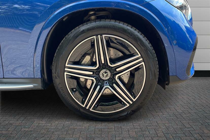 Mercedes-Benz GLC Class 300D 4Matic Amg Line Premium 9G-tronic KU25EPP Blue #4