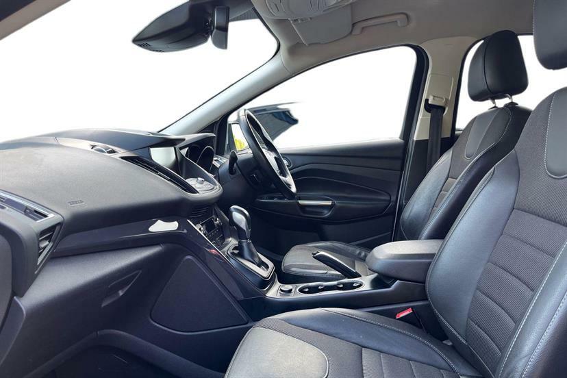 Ford Kuga 1.5 Ecoboost 182 Titanium White #2