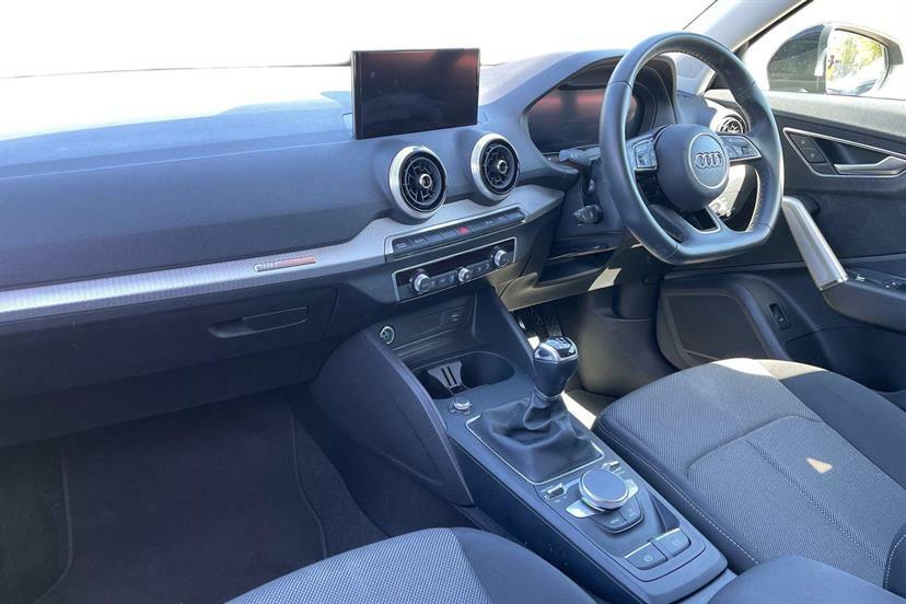 Audi Q2 35 Tfsi Sport EA72KMU Black #2
