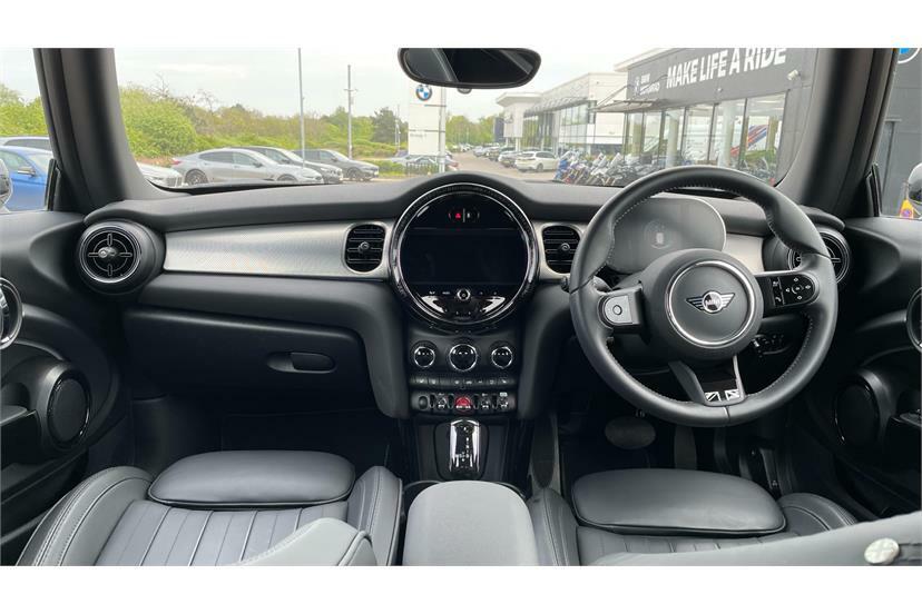 Mini Hatch 1.5 Cooper Exclusive Premium AO23XTJ Silver #4