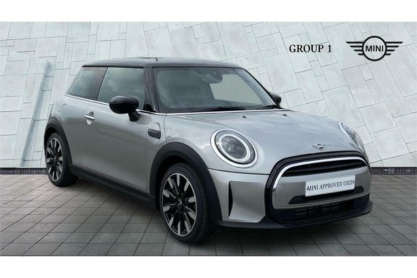 Mini Hatch 1.5 Cooper Exclusive Premium Silver