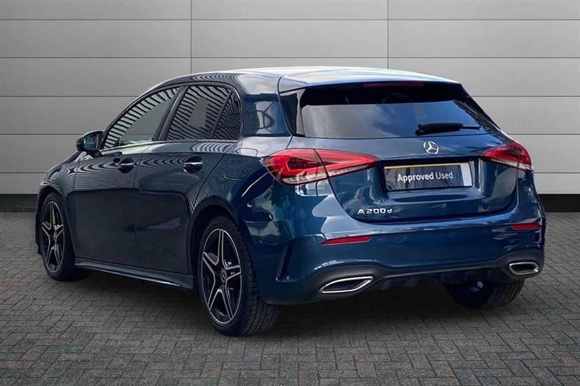 Mercedes-Benz A Class A200d Amg Line Executive KN23XRH Blue #2