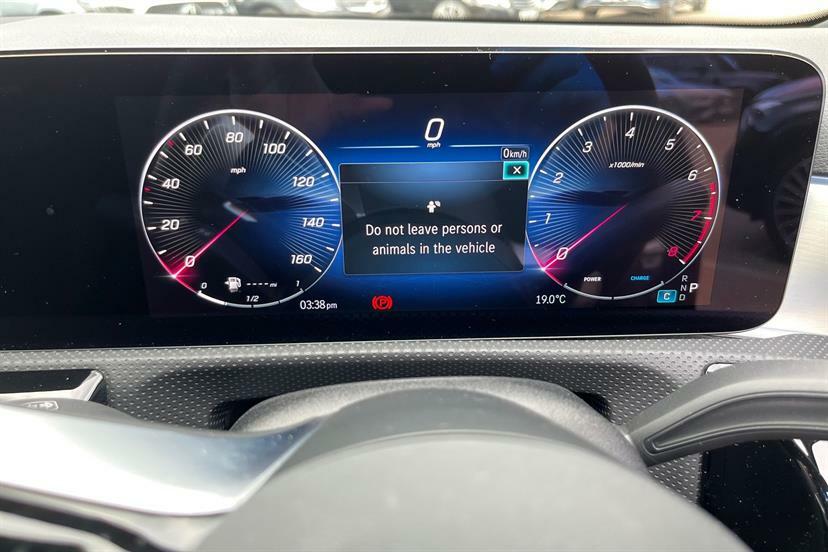 Mercedes-Benz A Class A180 Amg Line Executive AY24NXZ Black #6