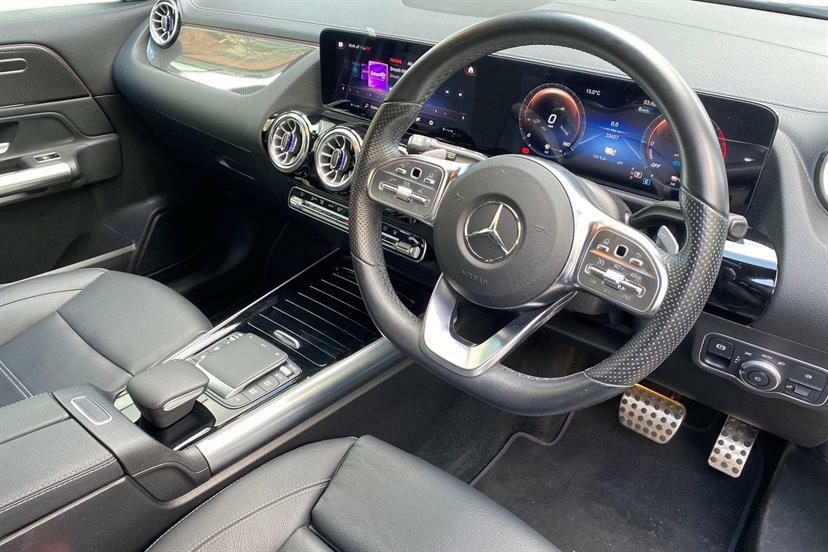 Mercedes-Benz GLA Class 250E Exclusive Edition Premium Blue #5
