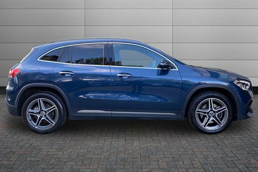 Mercedes-Benz GLA Class 250E Exclusive Edition Premium Blue #3