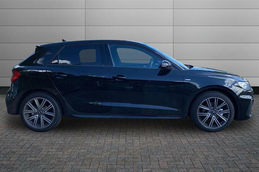 Audi A1 30 Tfsi S Line S Tronic WU26EYT Black #4