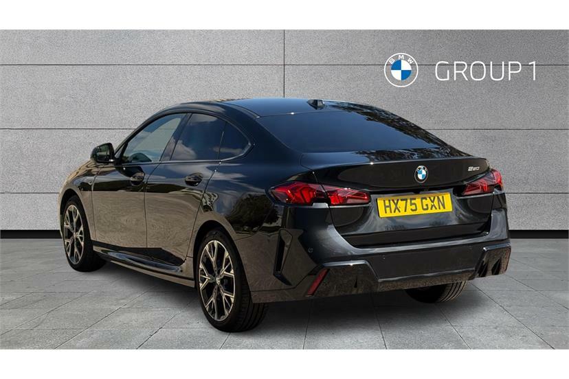 BMW 2 Series 220 M Sport Step Black #2