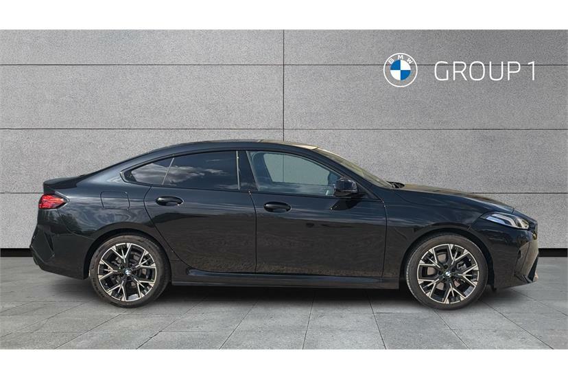 BMW 2 Series 220 M Sport Step Black #3