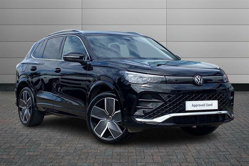 Volkswagen Tiguan 1.5 Etsi 150 R-line Dsg Black