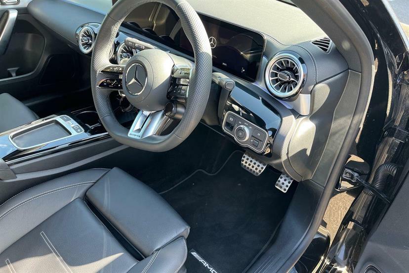 Mercedes-Benz A Class A35 4Matic Premium KN75VZJ Black #5
