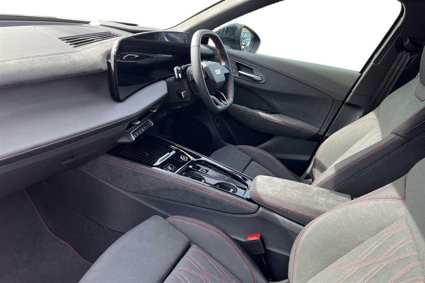 Audi Q3 1.5 Tfsi Edition 1 S Tronic Soundvision EK26HKX Black #2