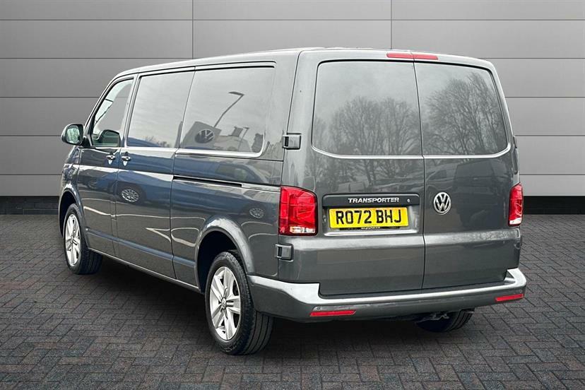 Volkswagen Transporter 2.0 Tdi 150 Highline Van Dsg RO72BHJ Grey #3