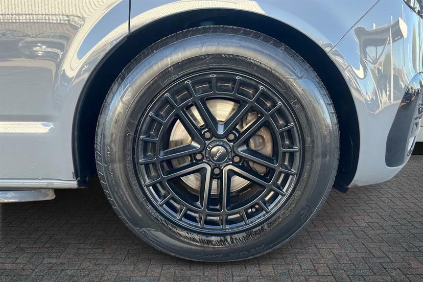 Volkswagen Transporter 2.0 Tdi 150 Highline Van Dsg CK22YRV Grey #5