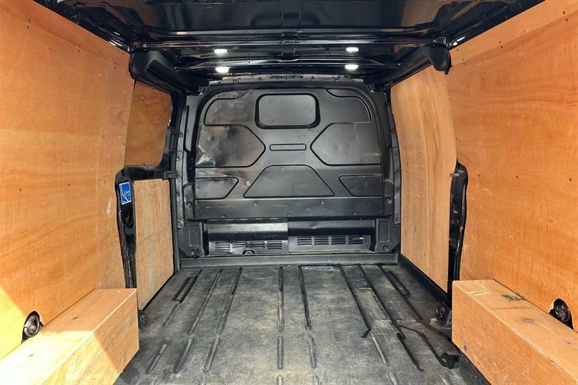 Ford Transit Custom 2.0 Ecoblue 130Ps Low Roof Trail Van RX22LVN Black #2