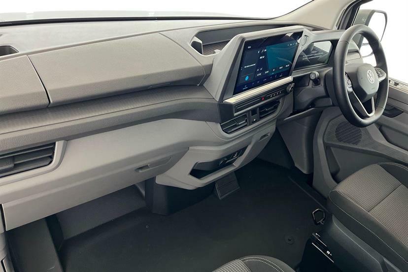 Volkswagen Transporter 2.0 Tdi 150 Commerce Plus Kombi Van AU26OZJ Grey #2