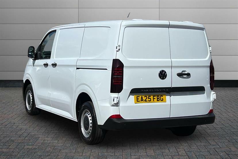 Volkswagen Transporter 2.0 Tdi 110 Commerce Plus Van EA25FBG White #3