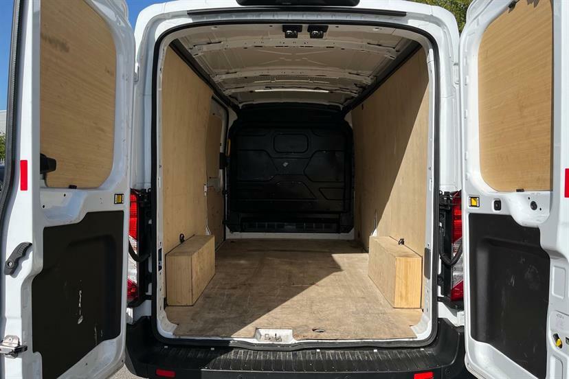 Ford Transit Custom 2.0 Ecoblue 165Ps H2 Limited Van Nav FY25YLP White #2