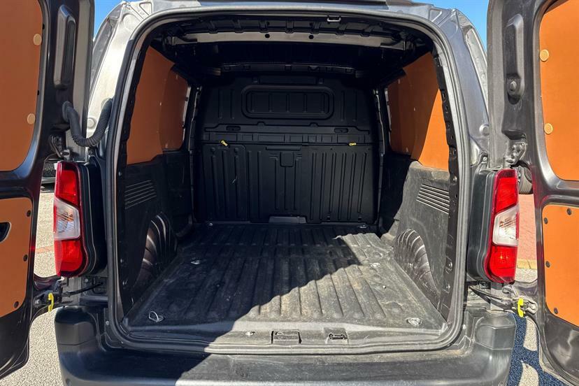 Toyota Proace City 1.5D 100 Active Van #14