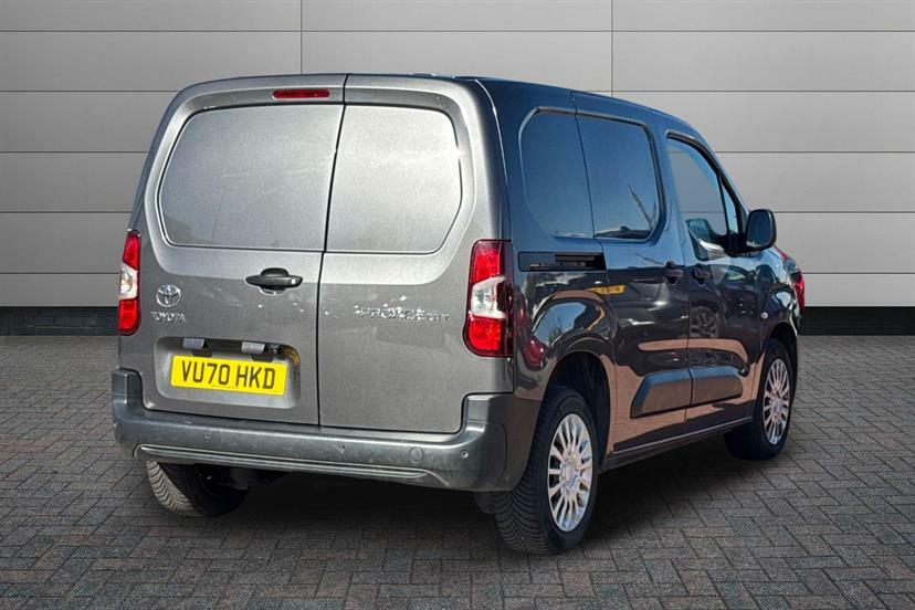 Toyota Proace City 1.5D 100 Active Van #2