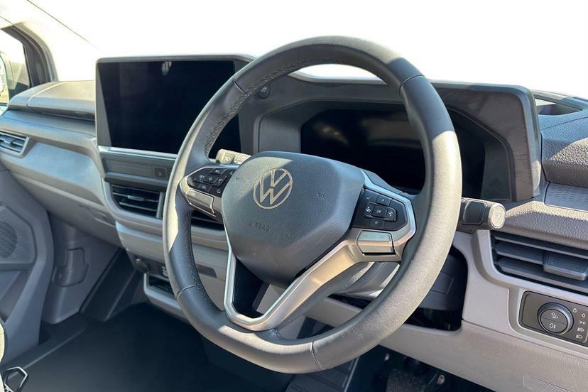 Volkswagen E-Transporter 210Kw 65Kwh Commerce Pro Kombi Van MJ26KRE #6