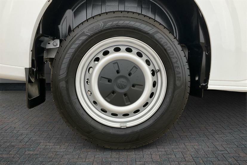 Volkswagen Transporter 2.0 Tdi 110 Commerce Plus Van AO26PLV White #5