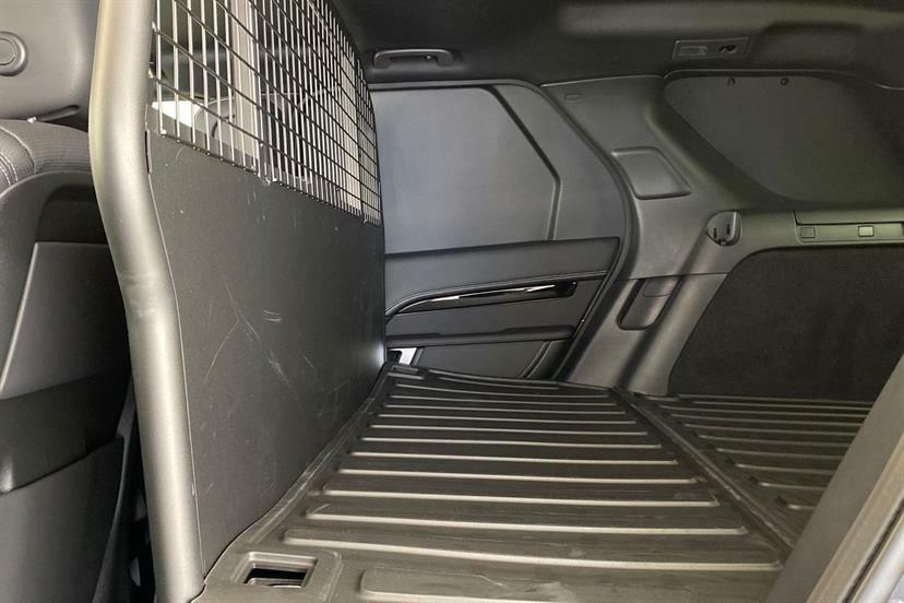 Land Rover Discovery 3.0 D350 Se Commercial EO26AHE Grey #4