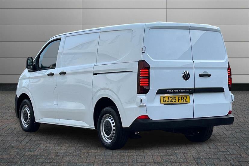 Volkswagen Transporter 2.0 Tdi 110 Commerce Plus Van GJ25FRZ White #3