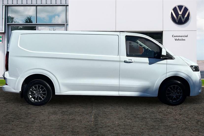 Volkswagen E-Transporter 160Kw 65Kwh Commerce Pro Van MV26WEO White #4