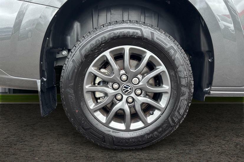 Volkswagen E-Transporter 160Kw 65Kwh Commerce Pro Van MV26WCY #5