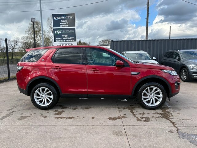 Land Rover Discovery Sport Td4 Se Tech Suv MA67HBO Red #2