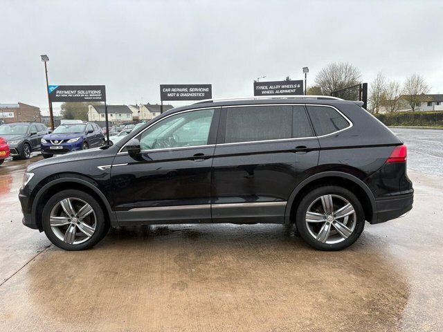 Volkswagen Tiguan Allspace Tdi Match Suv EO69NTL Black #3