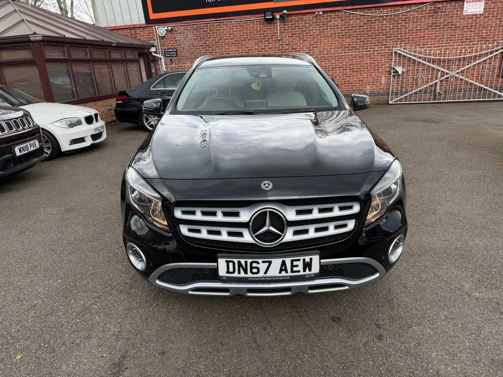Mercedes-Benz GLA Class 2.1 Gla200d Sport Executive 7G-dct 4Matic Euro 6 DN67AEW Black #3