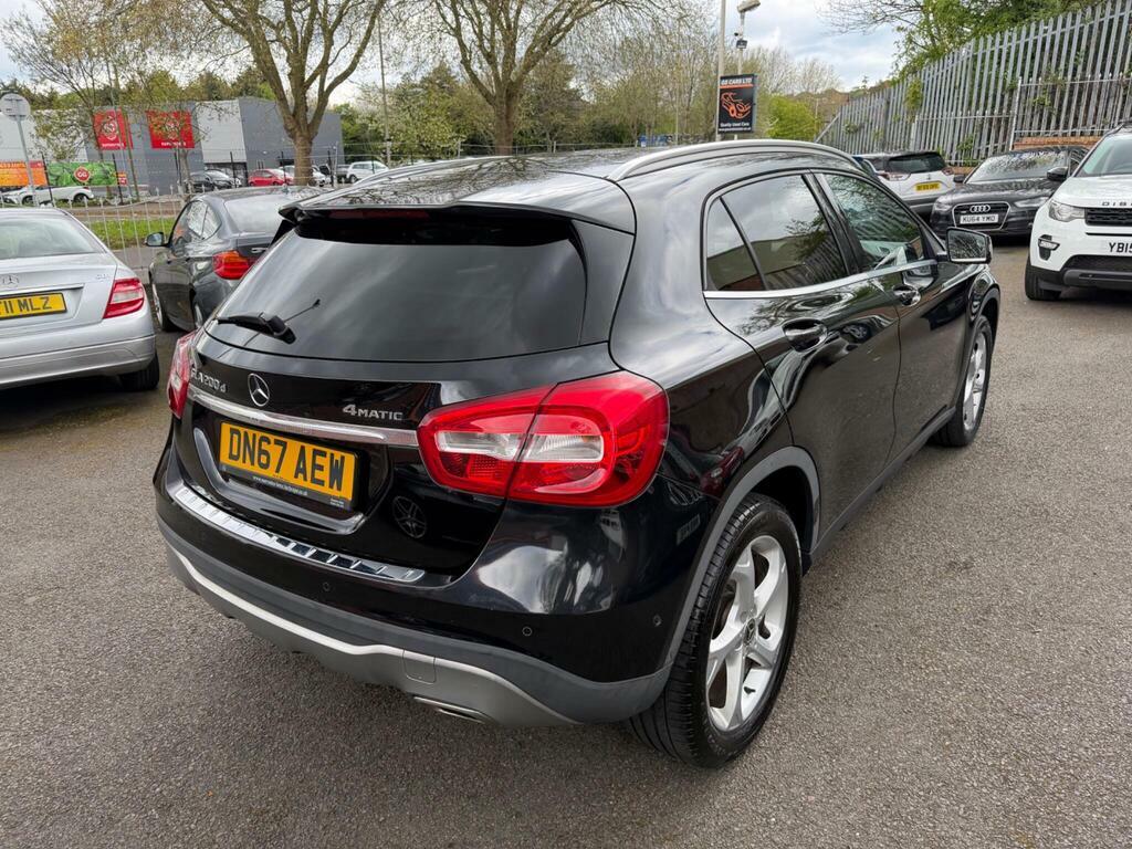 Mercedes-Benz GLA Class 2.1 Gla200d Sport Executive 7G-dct 4Matic Euro 6 DN67AEW Black #2