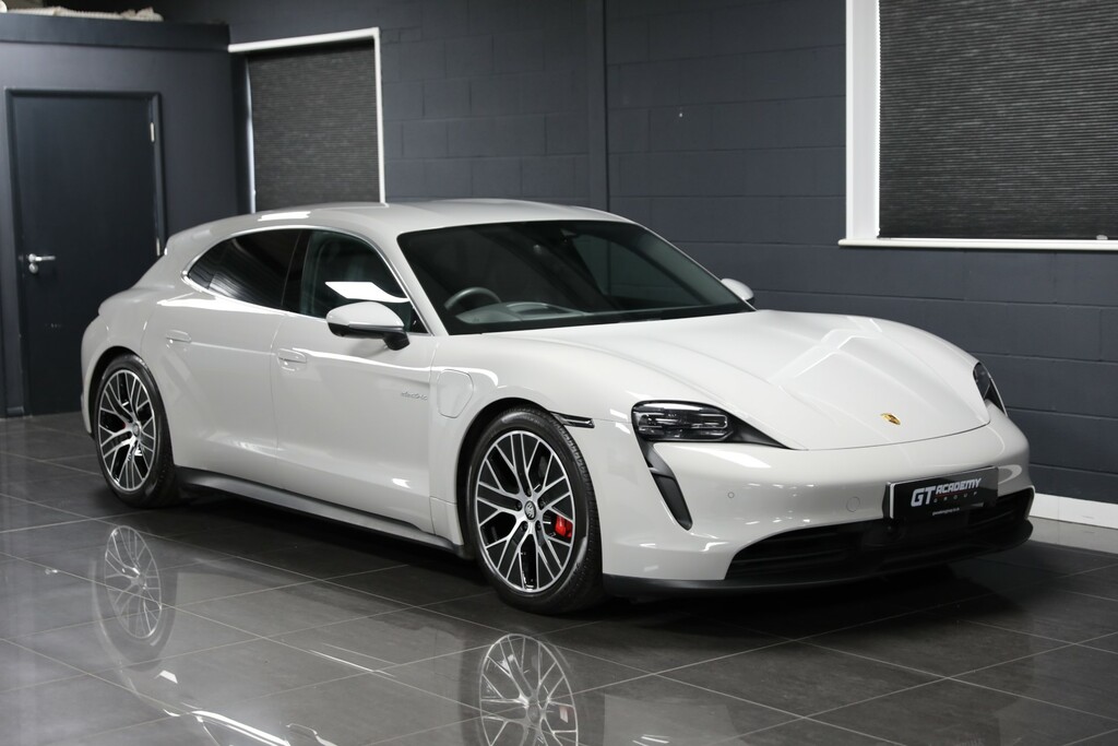 Porsche Taycan Estate LV73ZDN #6