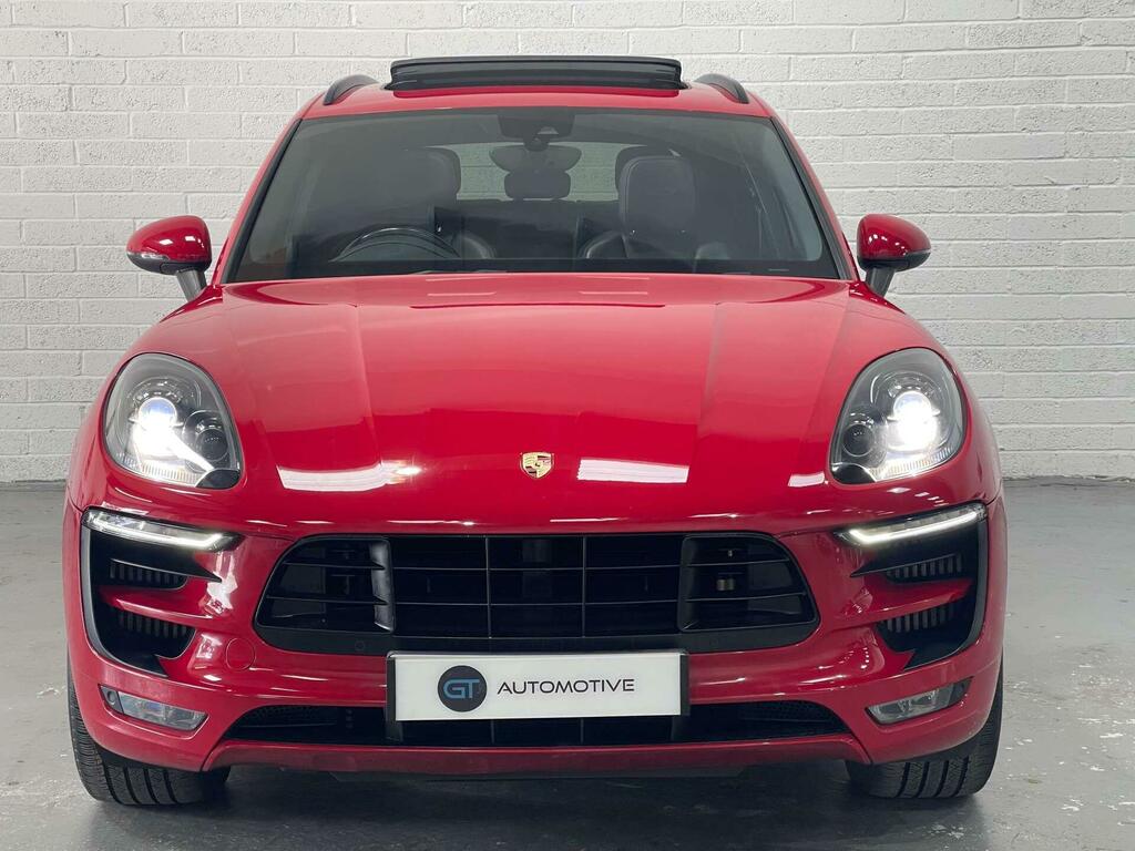 Porsche Macan Gts Red #4