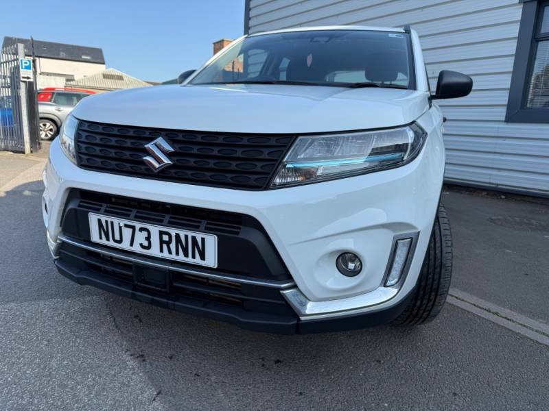 Suzuki Vitara 1.4 Boosterjet 48V Hybrid Go - 2023 73 NU73RNN White #4