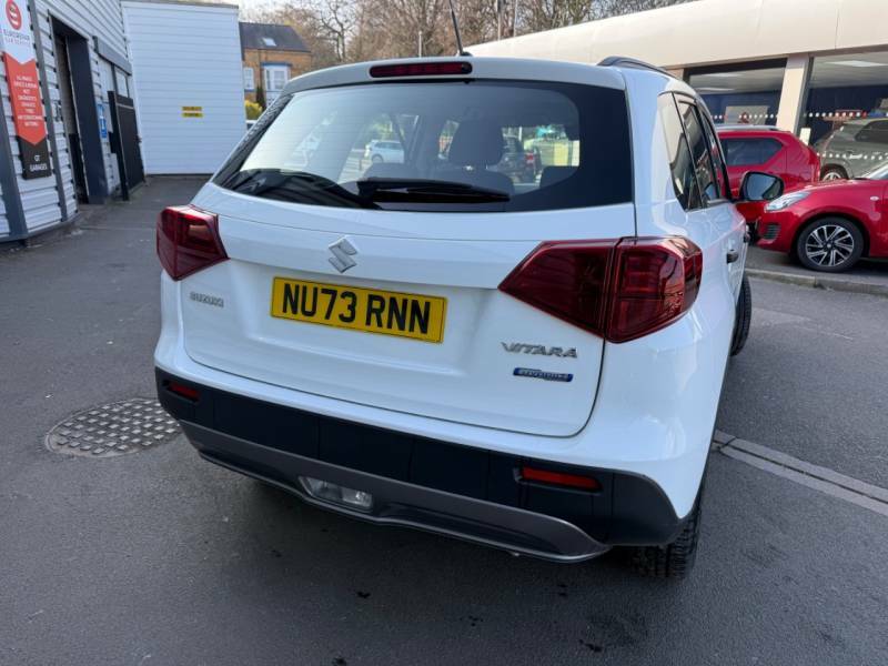 Suzuki Vitara 1.4 Boosterjet 48V Hybrid Go - 2023 73 NU73RNN White #5