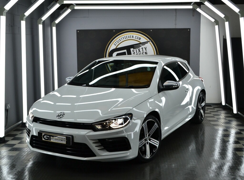 Volkswagen Scirocco 2.0 Tsi Bluemotion Tech R White